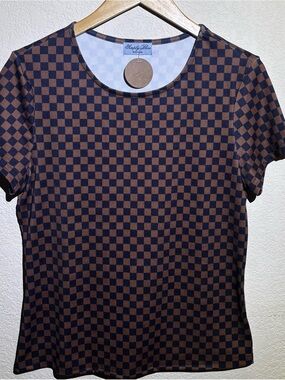 Checkerboard Short Sleeve Tee in Brown/Black